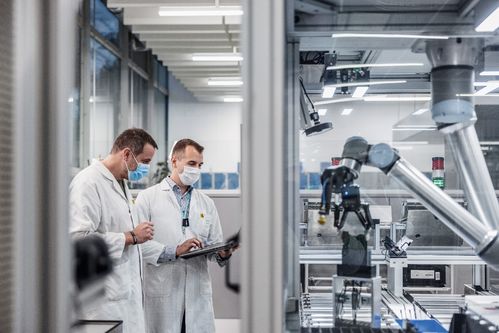 從棕地工廠到智能工廠 數(shù)據(jù)處理服務(wù)如何驅(qū)動(dòng)制造業(yè)的華麗轉(zhuǎn)身